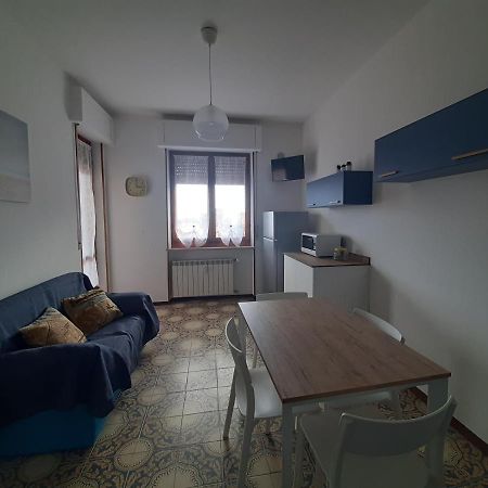 Ferienwohnung Nel Blu Marina dʼMarina dʼAndora Exterior foto