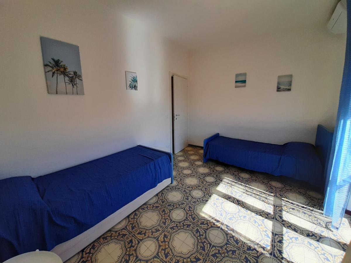 Ferienwohnung Nel Blu Marina dʼMarina dʼAndora Exterior foto